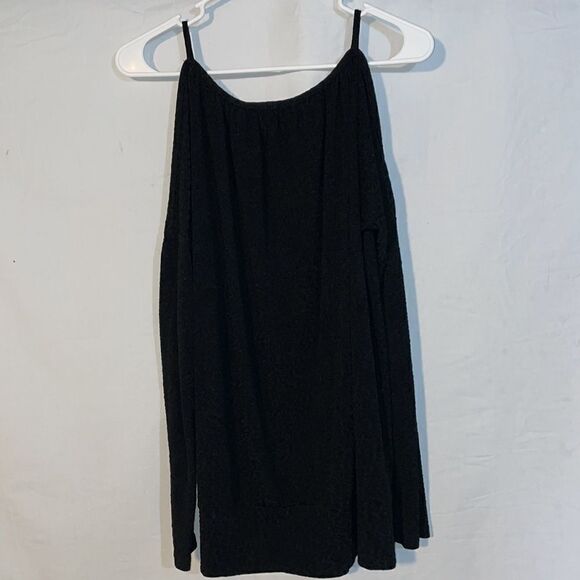 Open shoulder long sleeve black blouse - Picture 6 of 8